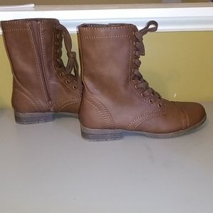 Brown boots